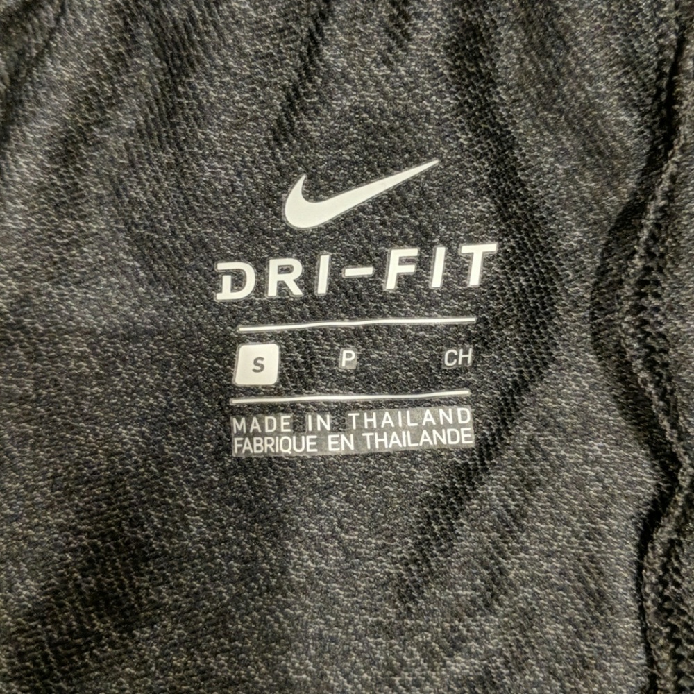 Nike shorts - Picture 3 of 3